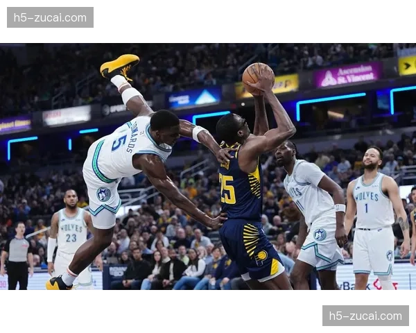 森林狼防守伸缩性 外线扑防后及时回收保护禁区